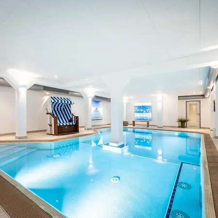 Ferienwohnung-juist-strandburg 307 Fuer 2 Bis 3 Personen Mit Schwimmbad Und Sauna *