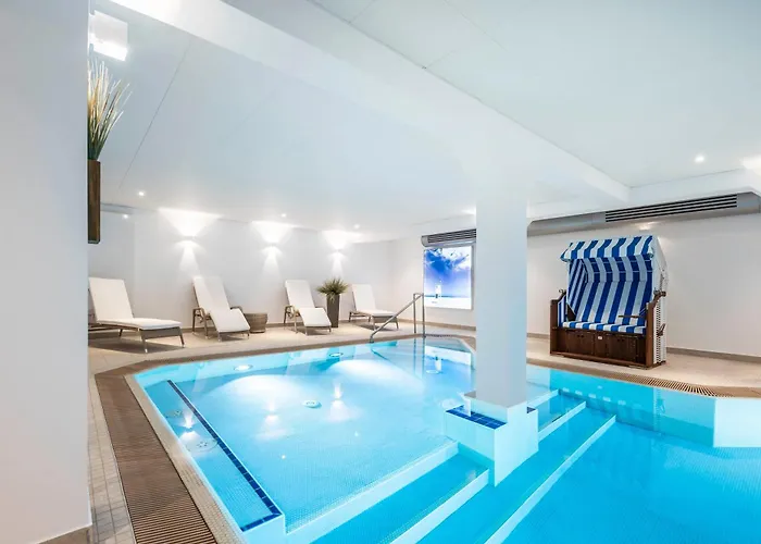 Ferienwohnung-juist-strandburg 307 Fuer 2 Bis 3 Personen Mit Schwimmbad Und Sauna Juist